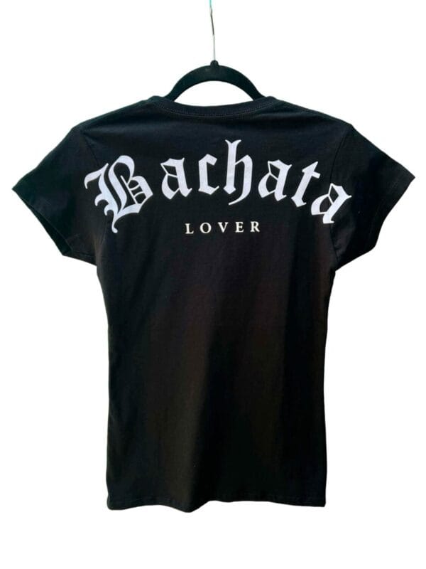 Playera para mujer BACHATA LOVER color negro