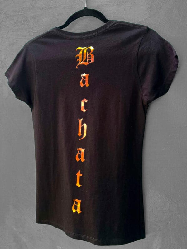 Playera para mujer BACHATA SOUL color negro
