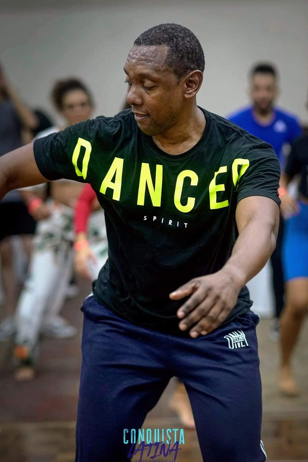 ivan valdespino playera negra hombre dancer spirit 2