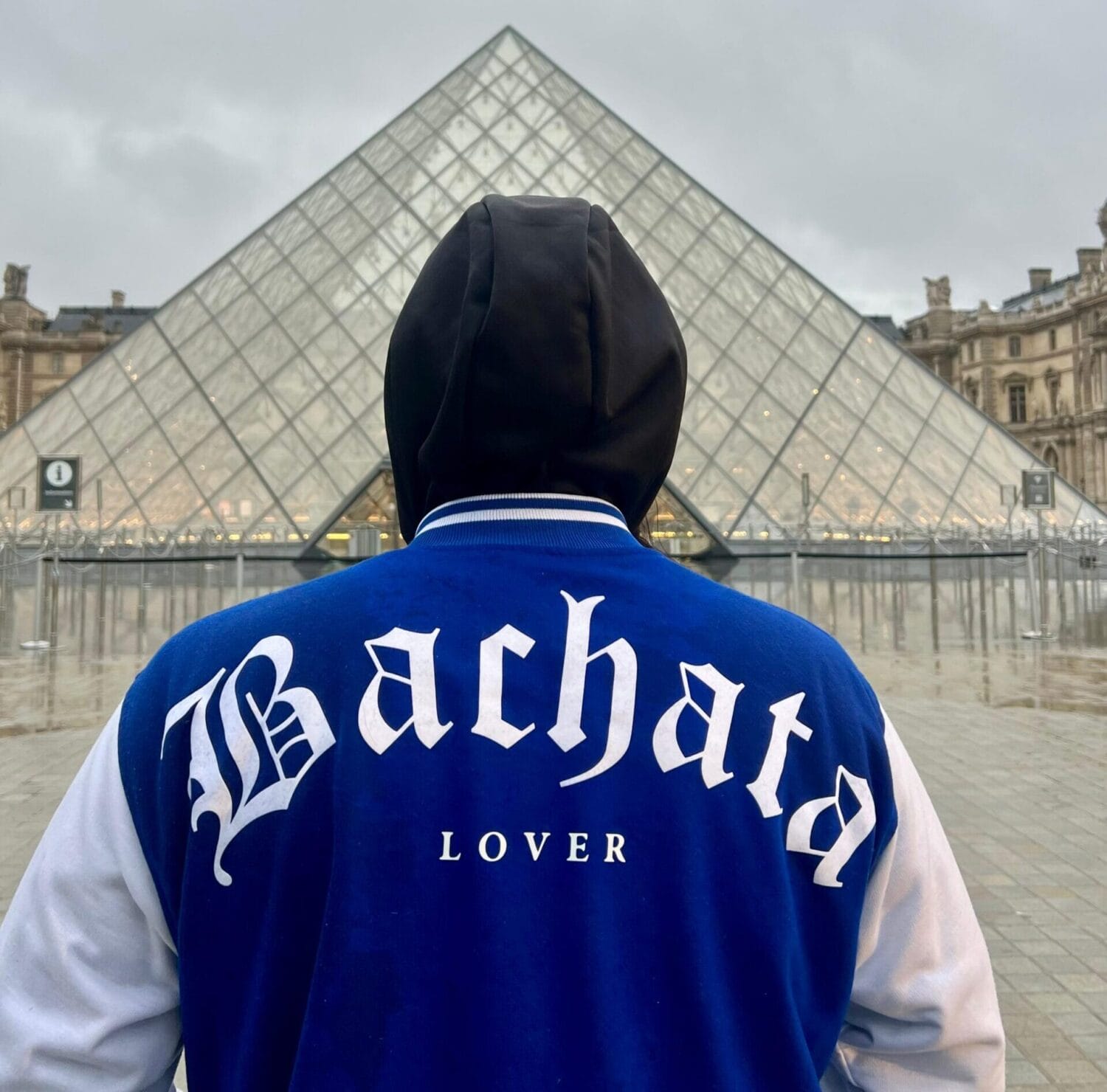 chamara-colegio-azul-bachata-lover-espalda-1