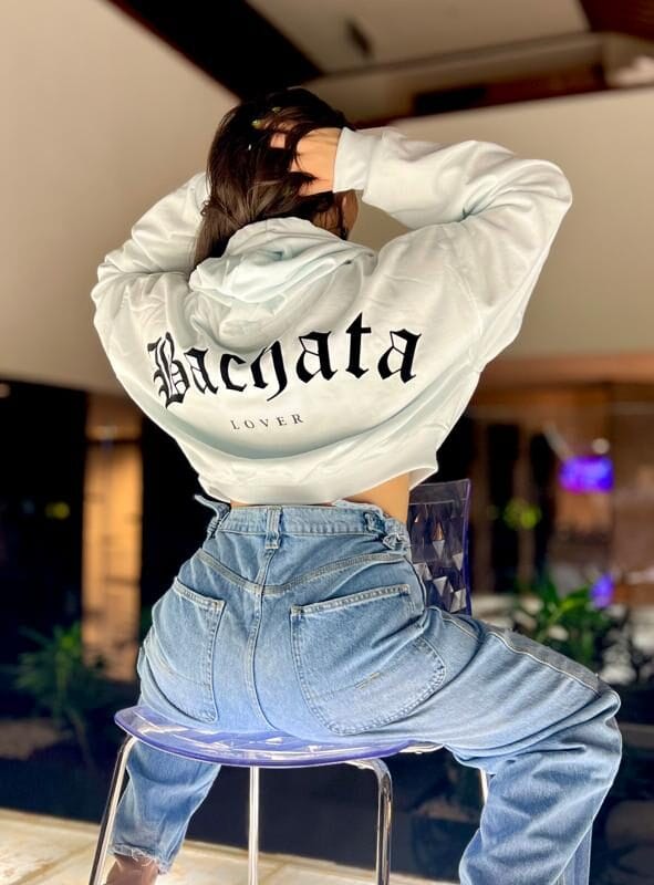 Hoodie oversize crop top BACHATA LOVER blanco