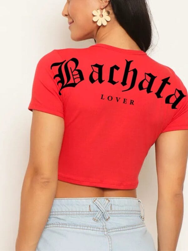 Crop Top BACHATA LOVER color rojo con negro